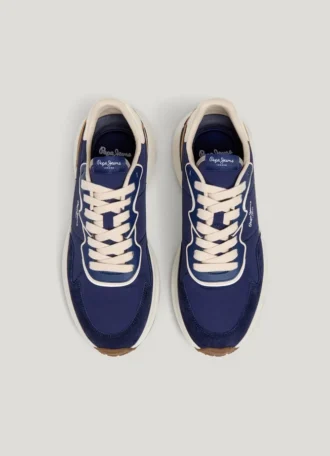 Baskets avec détails en daim