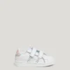 Baskets en cuir avec fermeture velcro Baskets en cuir avec fermeture velcro