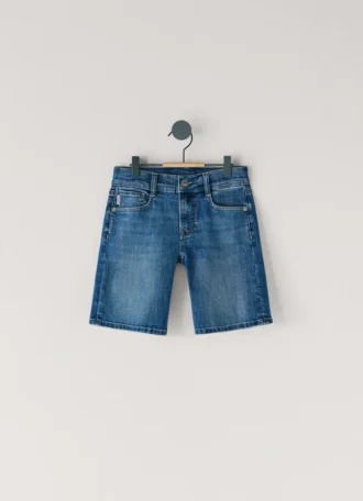 Bermuda en denim coupe droite
