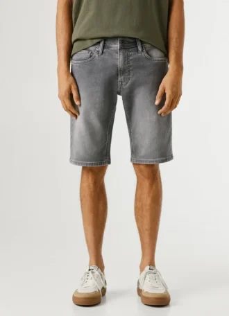 Bermuda en denim coupe slim