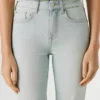 Bermuda en denim coupe slim