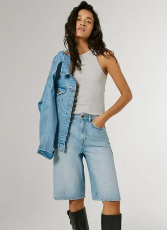 Bermuda en denim à la coupe décontractée
