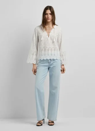 Blouse avec détails ajourés