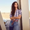 Blouse à carreaux avec volants