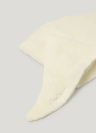 Écharpe en maille triangulaire