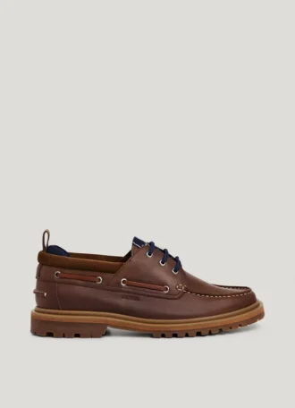 Chaussures bateau en cuir