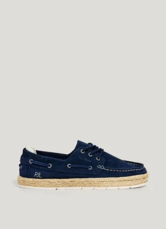 Chaussures bateau en daim