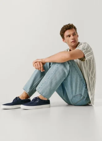 Chaussures bateau en toile