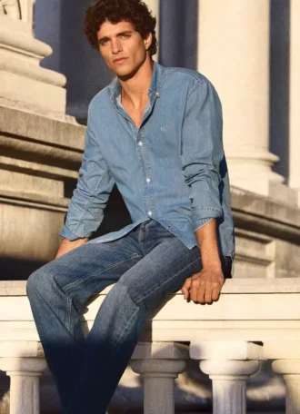 Chemise en denim coupe ajustée