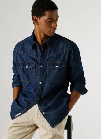 Chemise en denim coupe classique