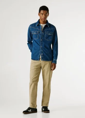 Chemise en denim coupe classique