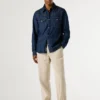 Chemise en denim coupe classique Chemise en denim coupe classique