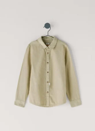 Chemise en lin coupe classique