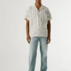 Chemise rayée à col cubain Chemise rayée à col cubain