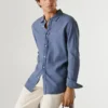Chemise teinte en pièce, coupe classique Chemise teinte en pièce, coupe classique