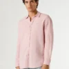 Chemise teinte en pièce, coupe classique Chemise teinte en pièce, coupe classique