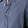 Chemise teinte en pièce, coupe classique Chemise teinte en pièce, coupe classique