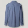 Chemise teinte en pièce, coupe classique Chemise teinte en pièce, coupe classique