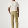 Pantalon chino coupe classique