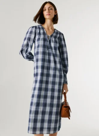 Robe longue à carreaux