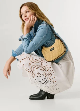 Sac à main en raphia en forme de croissant