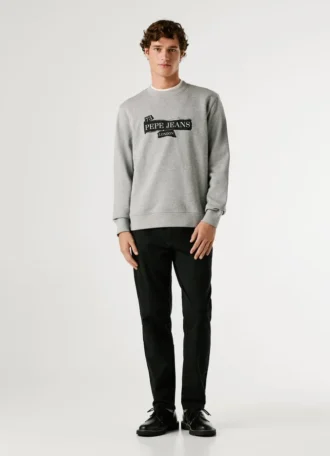 sweat shirt col rond et coupe classique 2 11 330x456 - Sweat-shirt &agrave; col rond et coupe classique
