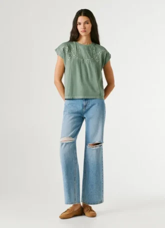 T-shirt avec détails floraux ajourés
