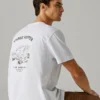 T-shirt imprimé au dos T-shirt imprimé au dos