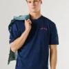 T-shirt imprimé au dos T-shirt imprimé au dos