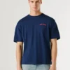 T-shirt imprimé au dos T-shirt imprimé au dos