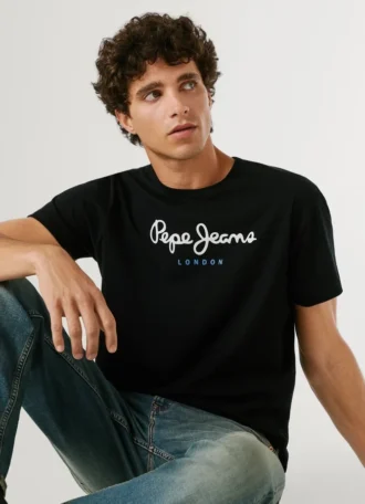 t shirt logo coupe classique 1 59 330x456 - T-shirt &agrave; logo coupe classique