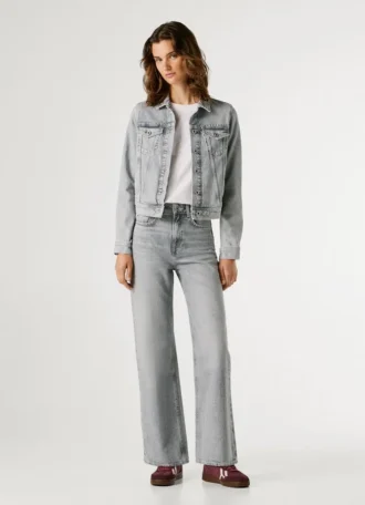 Veste en denim coupe ajustée