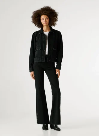 Veste en denim coupe classique