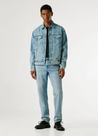 Veste en denim coupe classique