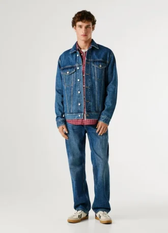 Veste en denim coupe classique